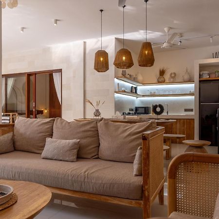 Вилла Turan Casa Auri Seminyak Экстерьер фото
