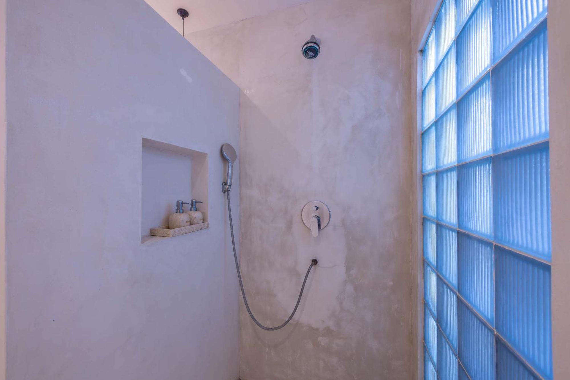 Вилла Turan Casa Auri Seminyak Экстерьер фото